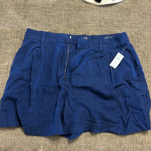 GAP 365 High Rise Linen-Blend Shorts in Indigo Blue - Picture 4 of 6